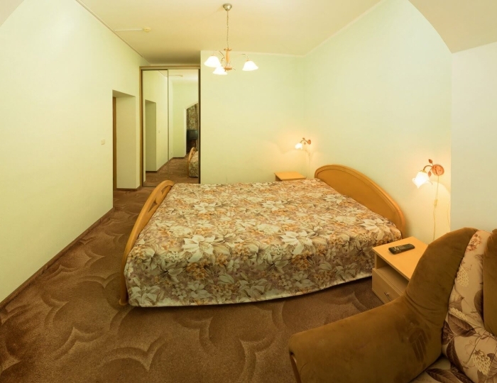 Люкс 2-местный 3-комнатный - Санаторий «Отрадное» Светлогорск